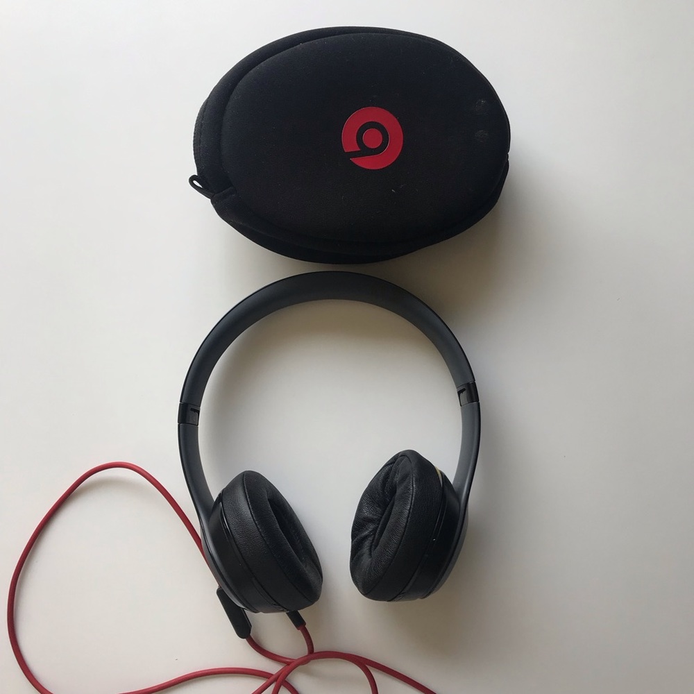 Beats Solo 2 Wired Headphones